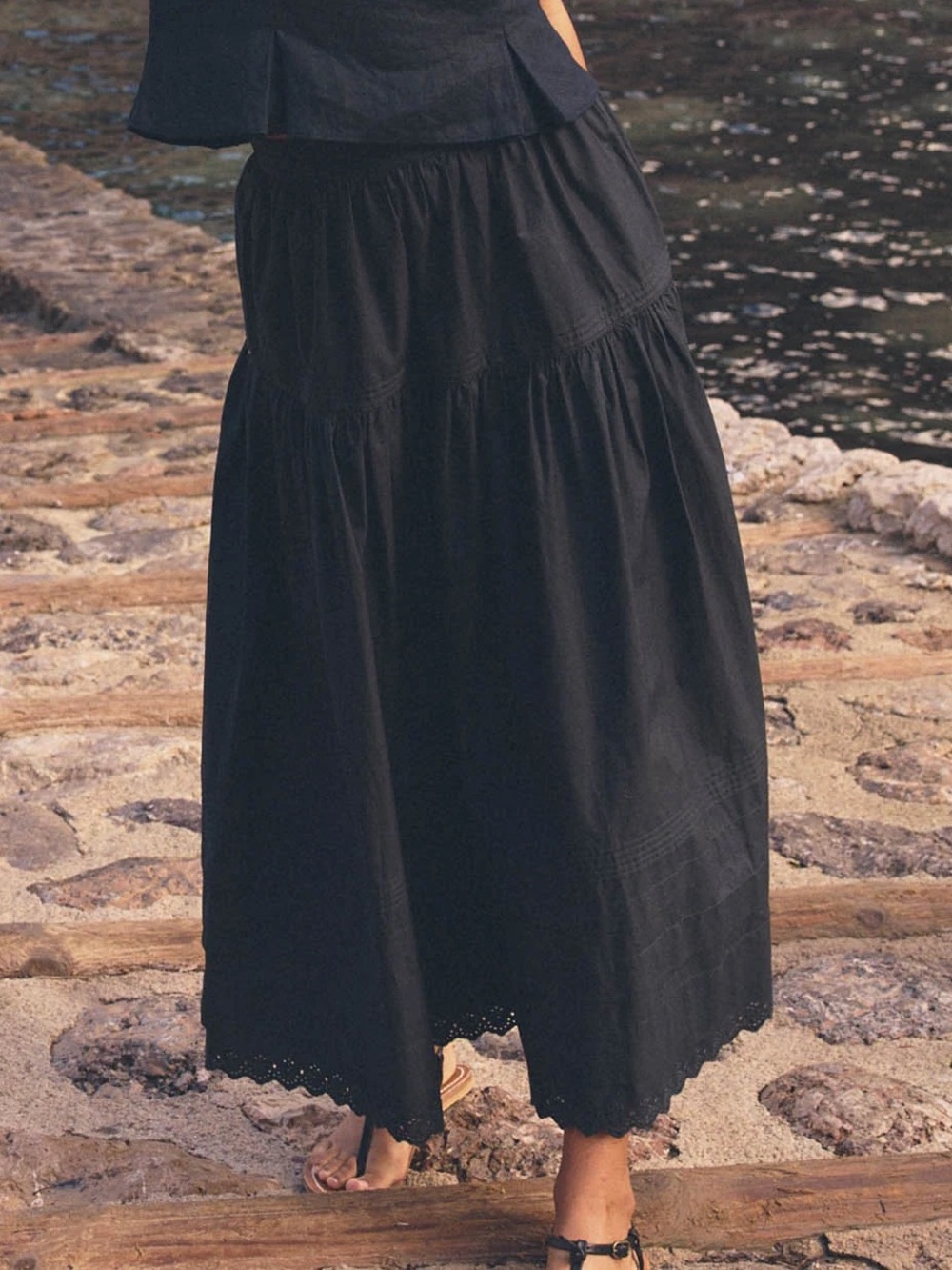 Doen Sebastiane Cotton Poplin Eyelet Trim A Line Midi Skirt Night Sky Navy Blue